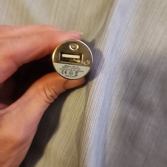 **JN Car Cigarette Lighter USB Charger - Picture 1 of 2
